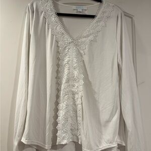 White Lace V-Neck Blouse